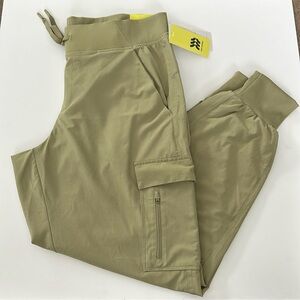 All in motion joggers